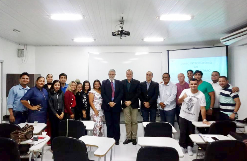 OAB/AP realiza curso de Direito Marítimo